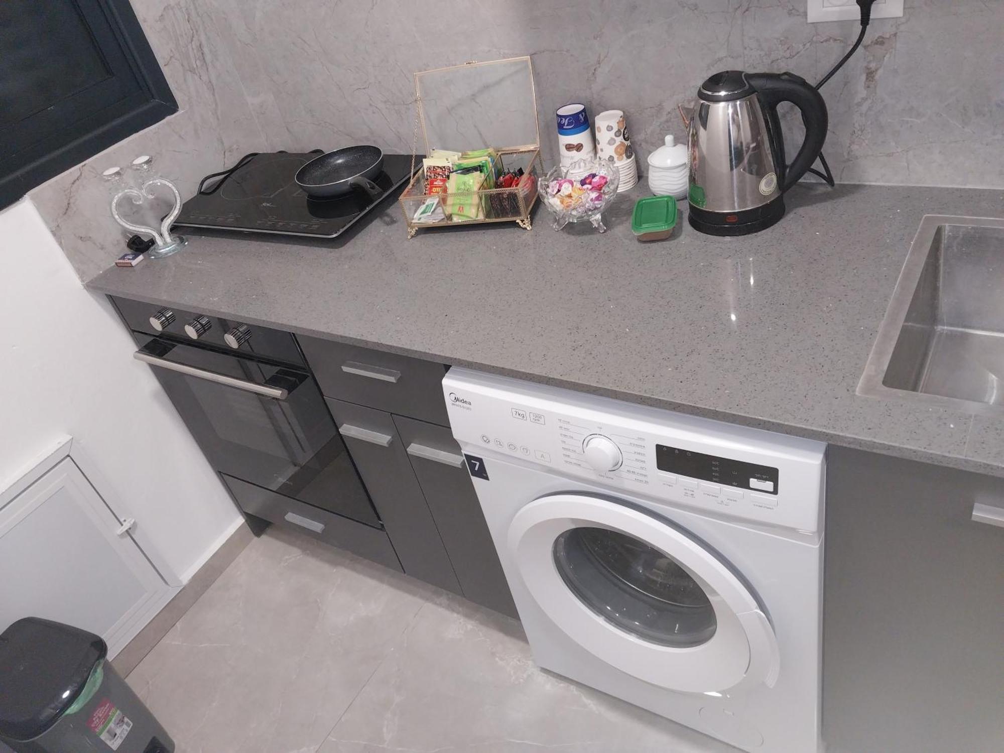 שירת דבורה בבני ברק Apartment Giv'at Shemu'el ภายนอก รูปภาพ