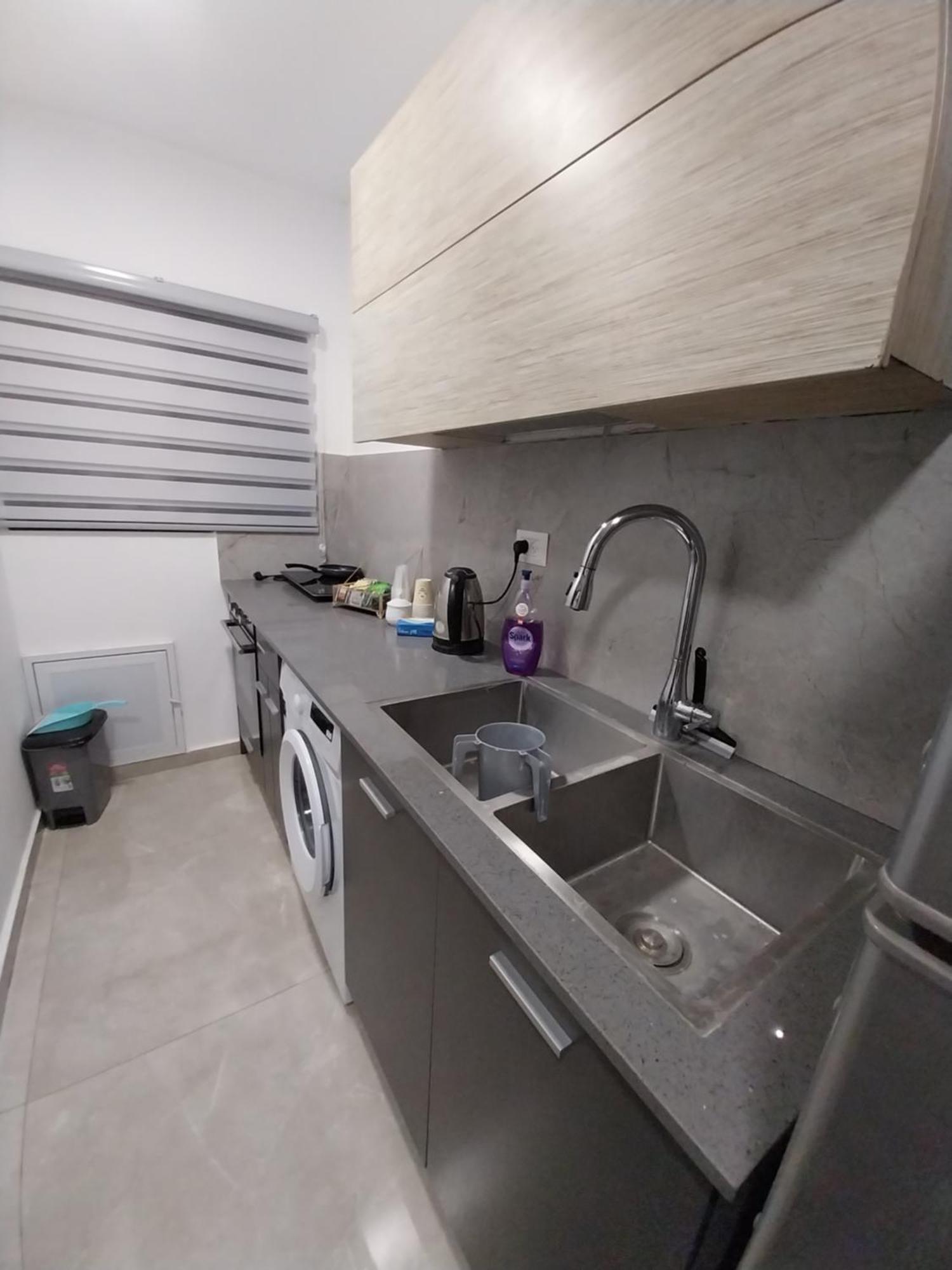 שירת דבורה בבני ברק Apartment Giv'at Shemu'el ภายนอก รูปภาพ